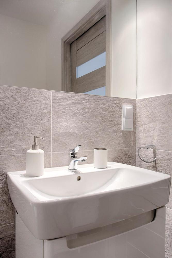 Tyzenhauz Apartments Piwna Street Kraków Zewnętrze zdjęcie
